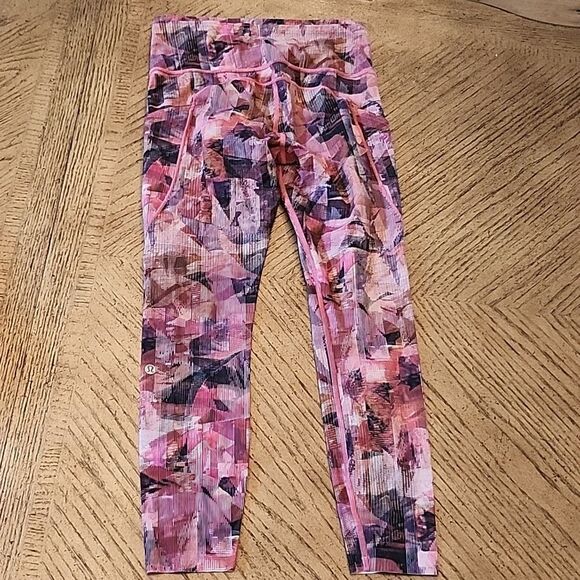 Lululemon size 6 leggings multicolored - Picture 8 of 13